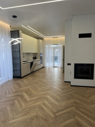 Продаж новозбудованого будинку - фото 1