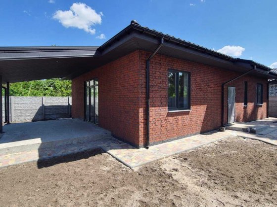 •	Продам  новый дом на ул. Широкая (20 горбольница)),