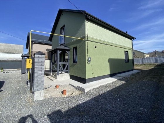 Будинок в читовому та опаленням Винница