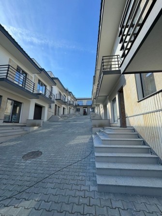 Продаж котеджів в центрі міста - фото 1