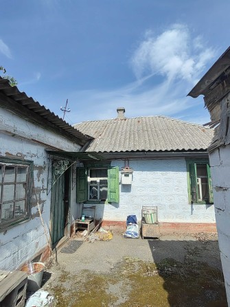 Продам дом с участком. Березановка. - фото 1