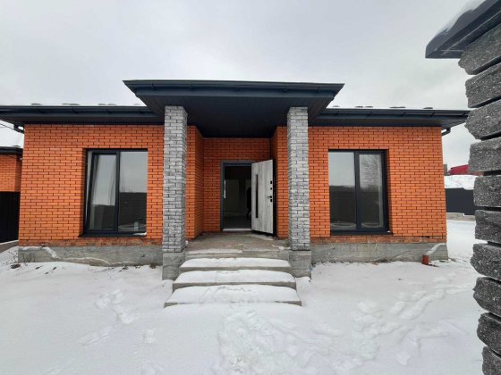 Продам будинок на 3 кімнати по вул.Квітки Цисик 8205 Винница