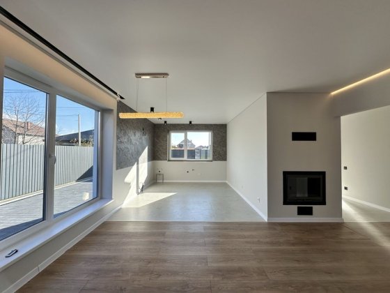 Продаж будинку/ Новобудова Ужгород