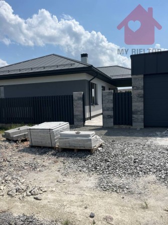 Продаж будинку в чудовому районі! - фото 1