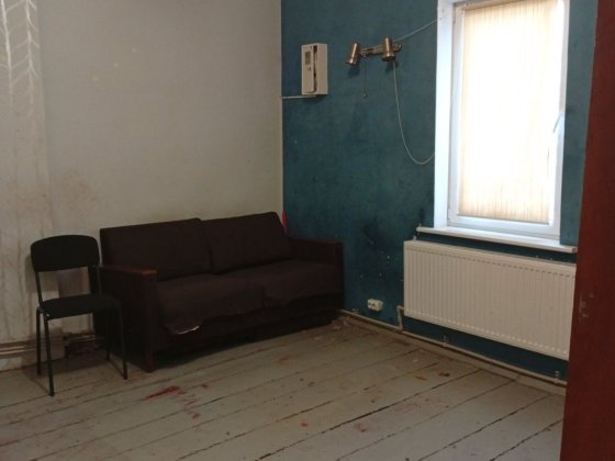 Продам частину будинку в районі санного ринку