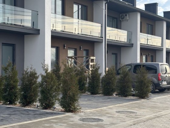 Продаж танхаусу , котедж , р-н Садовий Ужгород