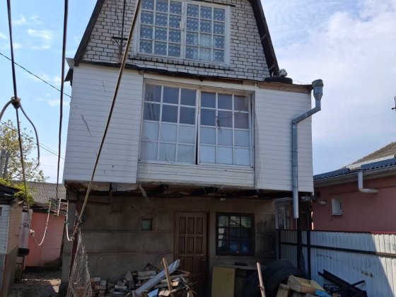 Частина будинку з ділянкою Житомир