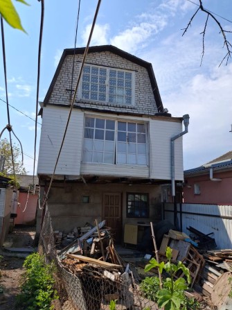 Частина будинку з ділянкою - фото 1