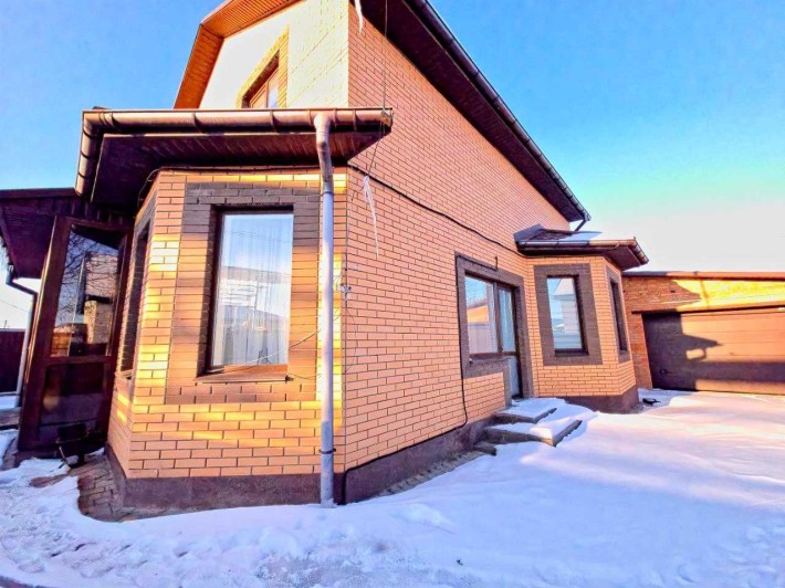 Оренда. Сучасний будинок з гаражем, 2 пов.,130 квадратів. Перемичка - фото 1