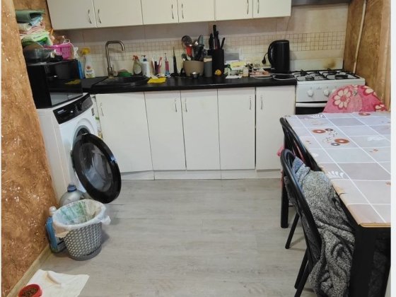 Продаж чудової частини будинку на Корбутівці, район Люцини