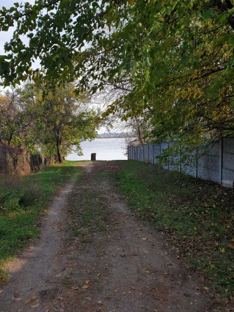 Дім зі своїм пляжем на Великому Лузі - фото 1