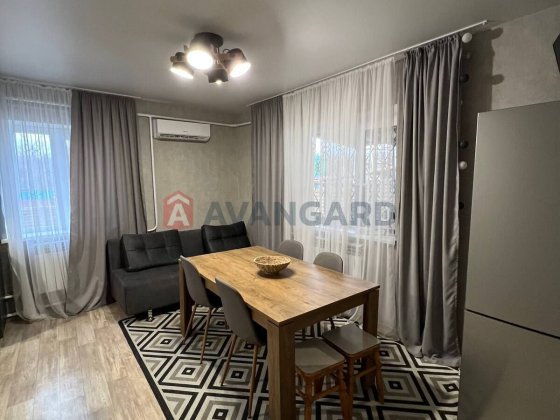 Продається будинок з ремонтом в Космічному районі Запоріжжя