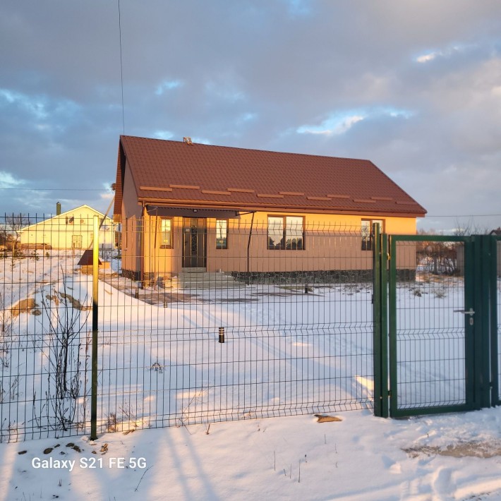 Дом Сонячне новострой - фото 1