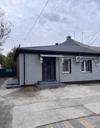 Частина будинку як квартира в тихому центрі - фото 1