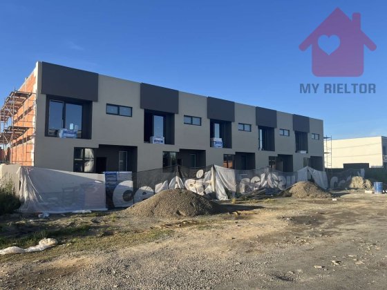 Продаж котеджів в Садовому! Ужгород