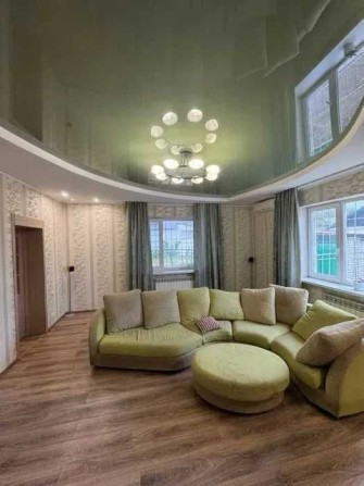 дом с КАПИТАЛЬНЫМ ремонтом для большой семьи - фото 1