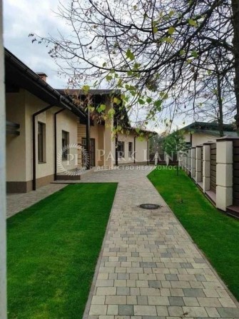 Продаж просторого будинка Пуща-Водиця 655кв2 12 соток - фото 1