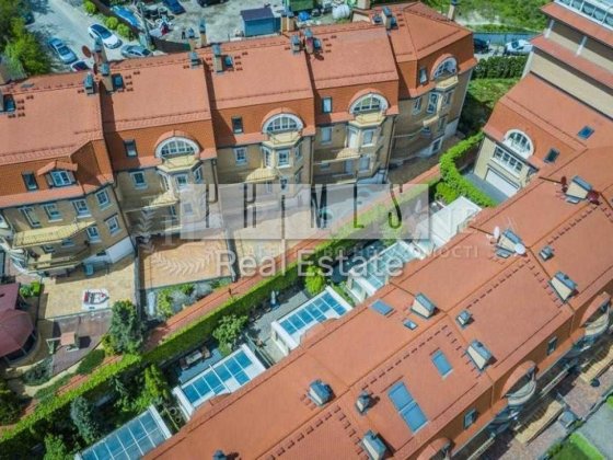 Продаж / Таунхаус / пер. Садово-Ботанічний, Київ Київ