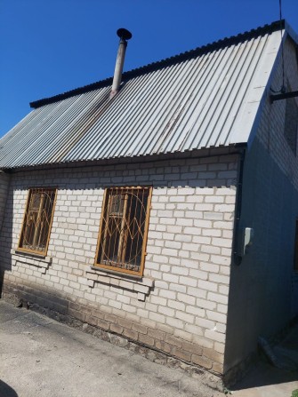 ЦІНУ ЗМЕНШЕНО .Будинок на Великому лузі  50 м. кв. 8 сот. 20000 у. о. - фото 1