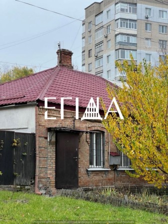 На продажі пів будинку - фото 1