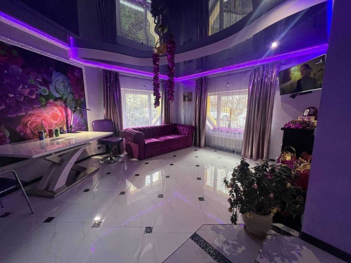 Продаж приватного будинку м. Львів, вул. Шполянська - фото 1