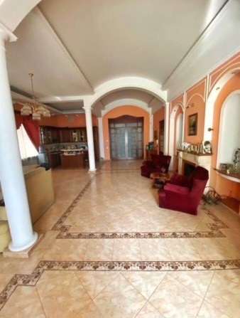 Продам Дом Гараж бильярд 520м2 Центр Нагорный Гончара Гусенко Соборный - фото 1