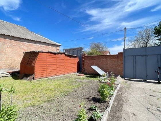 Продам пів будинку, район новомиколаївка Кропивницкий