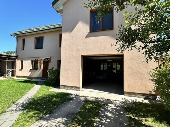 Будинок для двох сімей з ремонтом Львів Львов