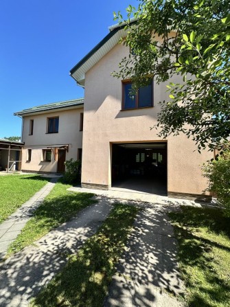 Будинок для двох сімей з ремонтом Львів - фото 1