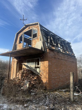 Продам ділянку! Є будинок! Продаж терміновий! - фото 1