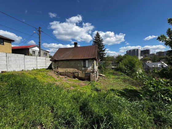 Продаж дома, ділянка вул. В. Чорновола (Ю. Савченко), Центр