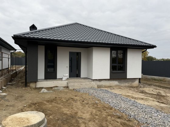 Продаж 1 поверхового будинку на 6 сотках замлі Винница