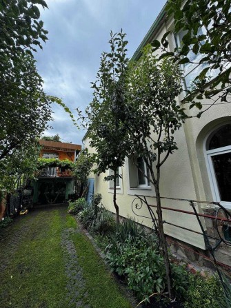 Продаж двохповерхового будинку  250 м  на вулиці Медової Печери - фото 1