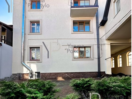 Продаж будинку по вул. Сулими Львів