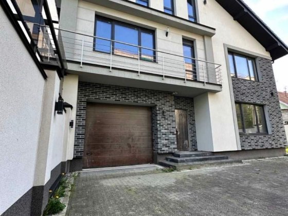 Продаж 4 к котеджу (дуплекс) по вул. Каховська 19 Львів