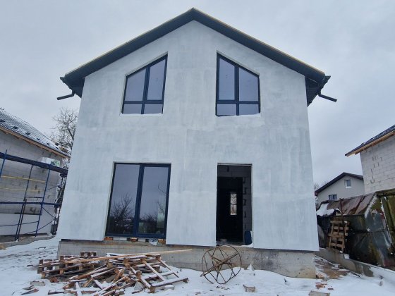 Продам 2 поверховий будинок 3 спальні та кухня вітальня Винница