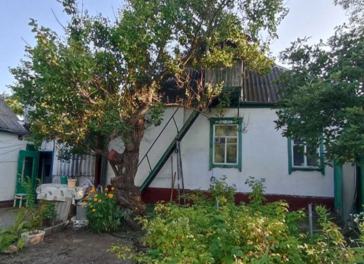 Два жилых дома на участке . 12 квартал Днепр - фото 1