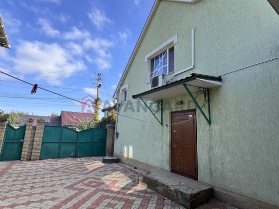 Будинок в найкращій локації міста- район проспекту Гагаріна! Днепр