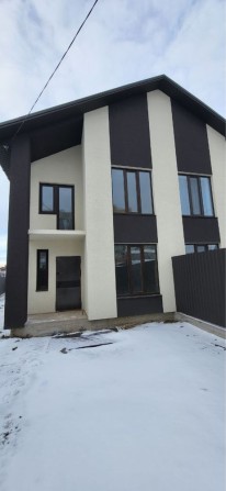 Дуплекс з власним двором та ділянкою с.Пирогово - фото 1