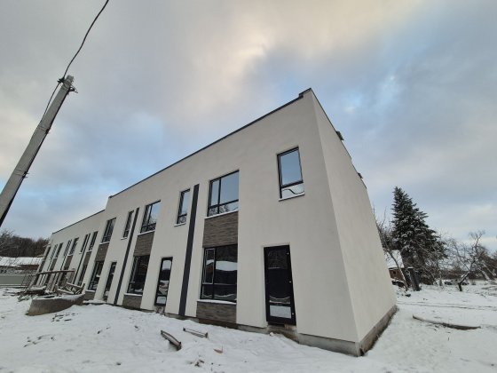 Таунхаус загальною площею 105 м2, паркомісце,тераса, топ локація, пору Вінниця