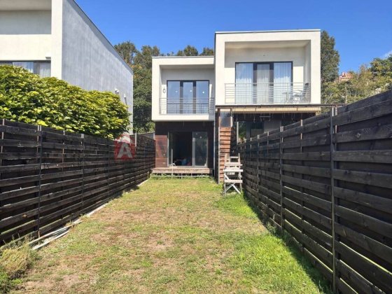 Продам таунхаус в р-ні пр.Науки під ремонт Вашої мрії Днепр