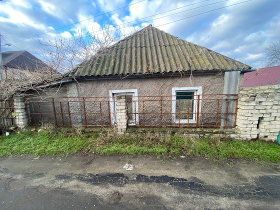 Продаж невеликого будинку в мкр.Соляні (л1) Миколаїв