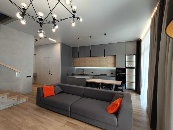 Новый экслюзивный дом с бассейном на Таирова Одеса