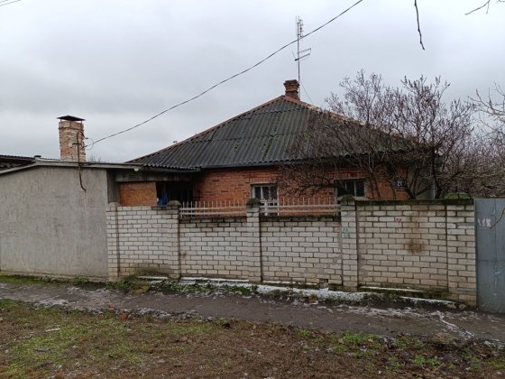 Продам дом на Салтовском Шоссе красная линия Харьков