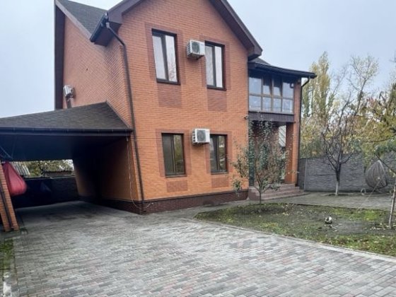 Продам дом на Клочко 3 спальни