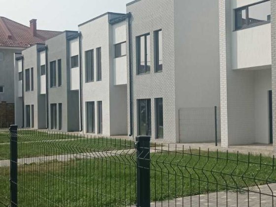 Таунхаусы в царском селе. 80 и100 м2. 2сотки. Акция. Одеса