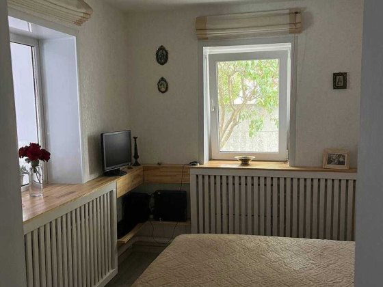 Продаж будинку на Холодній Горі + автомастерня Харків