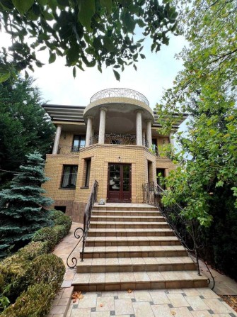 Надежный капитальный дом в Киевском районе! - фото 1