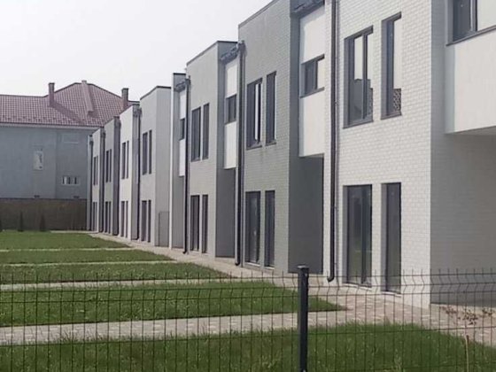 Таунхаус 100м2.с ремонтом. 2 сотки земли. киевский район. Лиманка Одеса