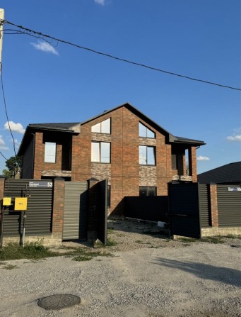 Продаж будинку від забудовника - фото 1